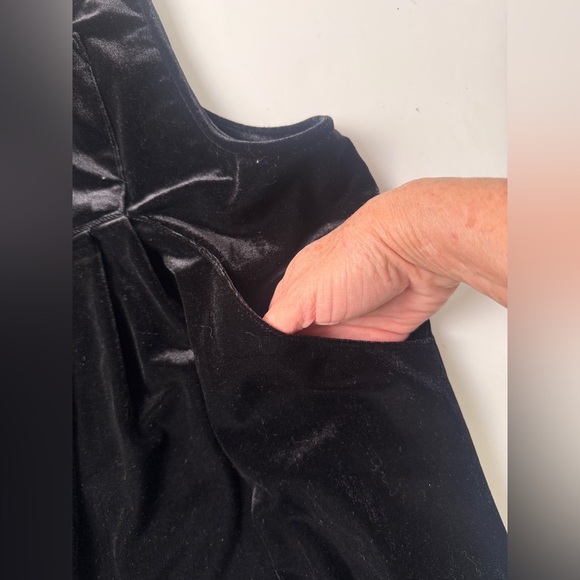 Skies Are Blue Black Velvet Jumpsuit - Picture 7 of 9